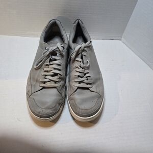 Men casual sneakers‎